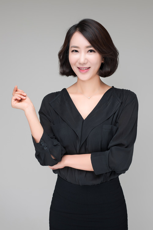 荣昌千佼填 国际高级纹绣师